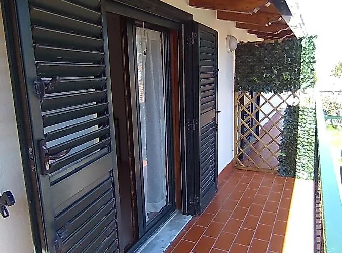 Short Amalfi Coast Bed & Breakfast